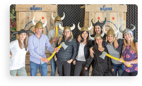 axe-throwing-game-day axe-throwing-game-day